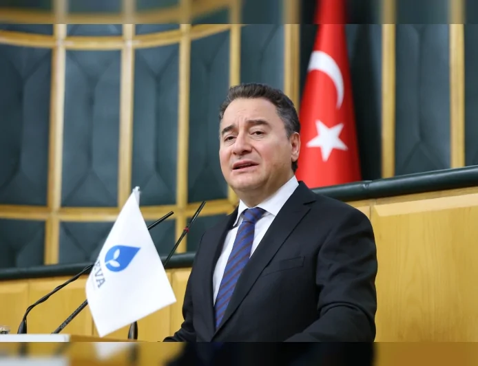 DEVA Partisi Genel Başkanı Ali Babacan: “Türkiye susarsa zulüm büyür ama tek ses olursak tarih değişir”