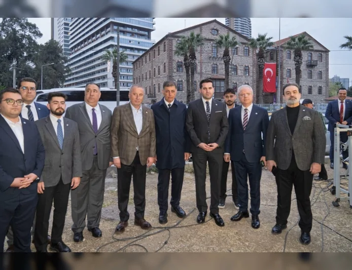 İYİ Parti Genel Başkan Yardımcısı Hakan Şeref Olgun: “Meslek Fabrikası konusunda İzmir halkının yanındayız”