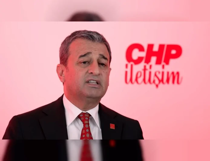 CHP Genel Başkan Yardımcısı Burhanettin Bulut: “CHP İletişim YouTube kanalıyla doğrudan ve şeffaf iletişim kuracağız”