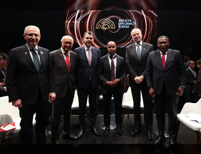 Çevre, Şehircilik ve İklim Değişikliği Bakanı Murat Kurum: “COP’ta başarı netice almaktır, dünya artık eylem bekliyor”