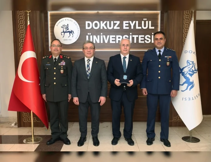 DOKUZ EYLÜL ÜNİVERSİTESİ VE EGE ORDUSU KOMUTANLIĞI EFES-2026 İLE SAVUNMA TEKNOLOJİLERİNDE ORTAK PROJE ATAĞI BAŞLATTI