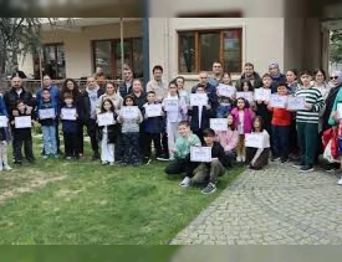 Maltepe Belediyesi satranç kursunu tamamlayan çocuklar analitik düşünme ve strateji becerileri kazandı