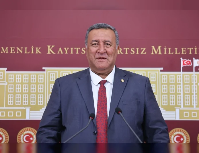 CHP Niğde Milletvekili Ömer Fethi Gürer: “Vatandaş borç ve faiz yükü altında eziliyor”