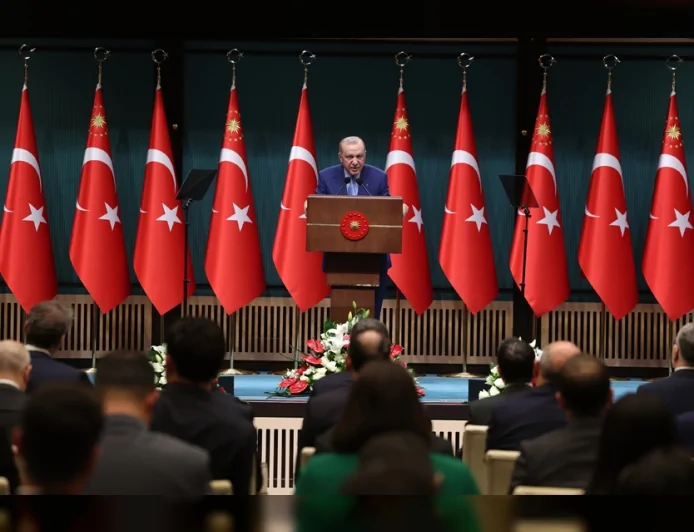 Cumhurbaşkanı Recep Tayyip Erdoğan: “Okullarımızın güvenliği meselesi önceliklerimizin en başındadır”