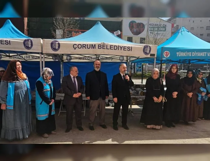 Çorum’da TDV destekli hayır çarşısı kuruldu evlenecek gençlere çeyiz desteği sağlanıyor