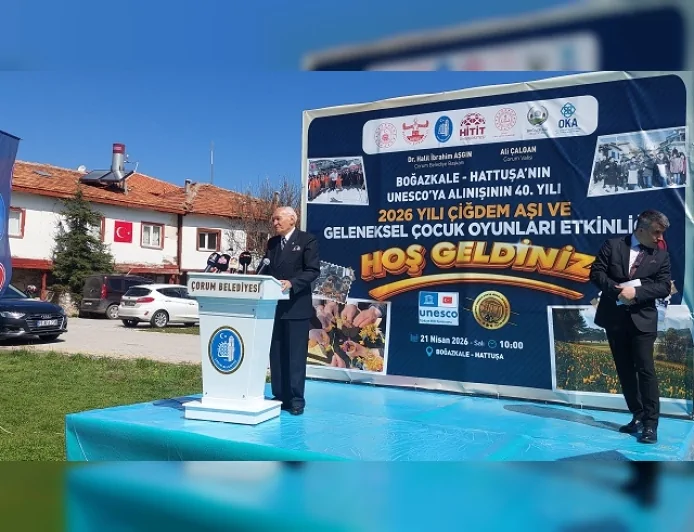 Kültür ve Turizm Bakanlığı Sanatçısı Hasan Tuluk: “Hayatımın en anlamlı gününü yaşıyorum”