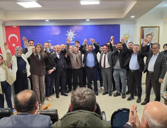 AK Parti Balıkesir İl Başkanı Mehmet Aydemir: “Dursunbey’de siyaset güven ve hizmetle yeniden şekilleniyor”