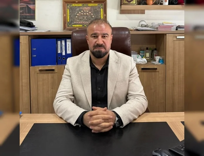 Çorum Hitit Gazeteciler ve Yayıncılar Derneği Başkanı Birkan Demirci: “23 Nisan millet egemenliğinin ilan edildiği tarihi bir dönüm noktasıdır”