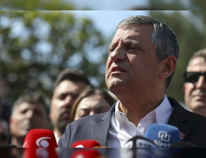 CHP Genel Başkanı Özgür Özel: “AK Parti emaneti vermezse Bursa’da millet sandıkta gösterir”