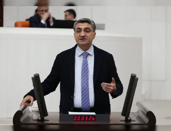 DEVA Partisi Genel Başkan Yardımcısı Mehmet Emin Ekmen: “Mersin tarımı sistemik çöküş tehlikesiyle karşı karşıya”