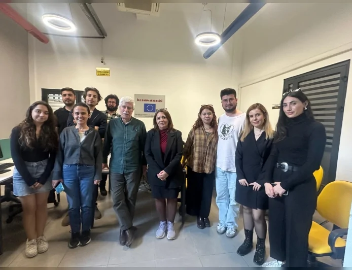 Medya Ombudsmanı Faruk Bildirici İGC Basın Akademisi’nde “Uysal koyunlar değil yaramaz keçiler olun”