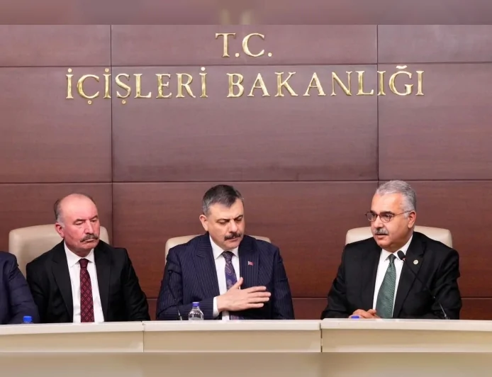 İçişleri Bakanı Mustafa Çiftçi: “Her zaman Çorum’un yanındayım” mesajı Ankara’daki kabulde öne çıktı