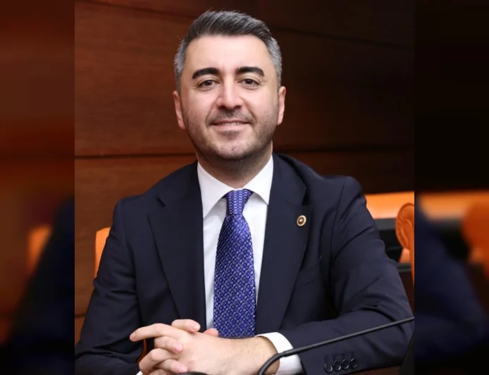 CHP Tekirdağ Milletvekili Cem Avşar: “Cemevlerine ibadethane statüsü tanınmalıdır”