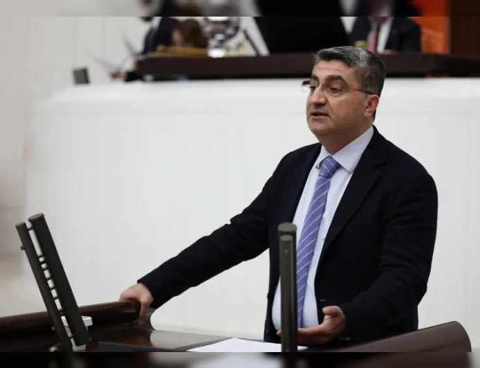 DEVA Partisi Genel Başkan Yardımcısı Mehmet Emin Ekmen: “Yasa sürecin parçasıdır nihai sonucu değildir”