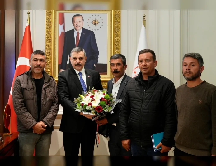 İçişleri Bakanı Mustafa Çiftçi maden işçileriyle buluştu eylem süreci uzlaşıyla tamamlandı