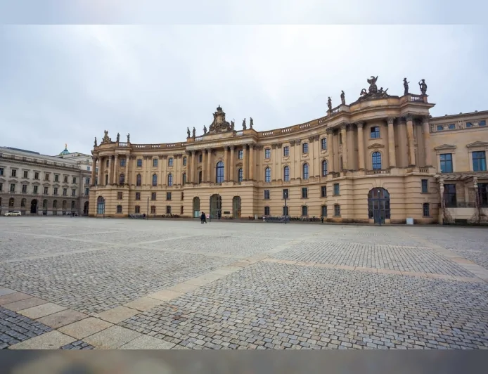 EDUCANSTANBUL REMZİ KALAFAT: “ALMANYA ULUSLARARASI ÖĞRENCİLER İÇİN KÜRESEL EĞİTİM MERKEZİNE DÖNÜŞTÜ”