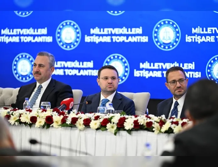 ADALET BAKANI AKIN GÜRLEK: “TERÖRSÜZ TÜRKİYE SÜRECİ SAHADA OLUMLU YANSIYOR”