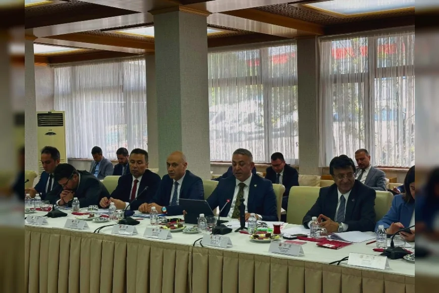 CHP Çorum Milletvekili Mehmet Tahtasız Et ve Süt Kurumu ithalat sürecinde usulsüzlük iddialarını Meclis gündemine taşıdı