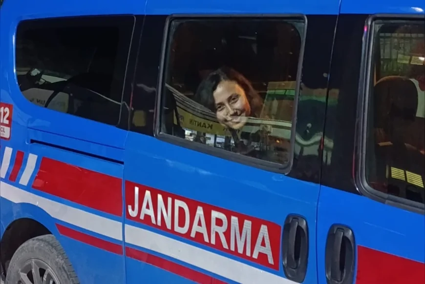 İzmir Barosu: “Esra Işık derhal serbest bırakılmalı, yaşam savunucularına baskılar son bulmalı”