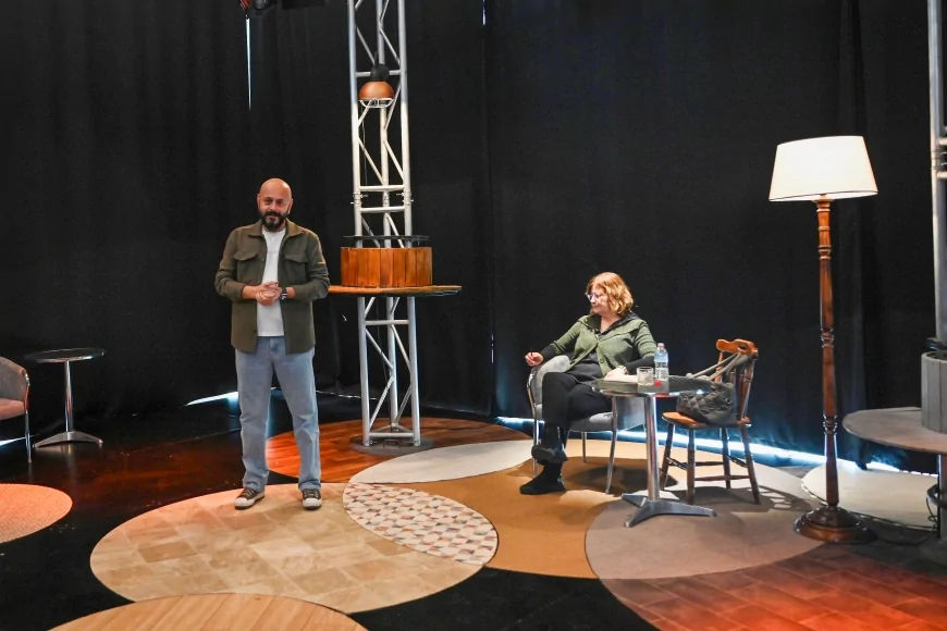 Bornova’da Dünya Tiyatro Günü’nde tiyatronun binlerce yıllık serüveni ele alındı