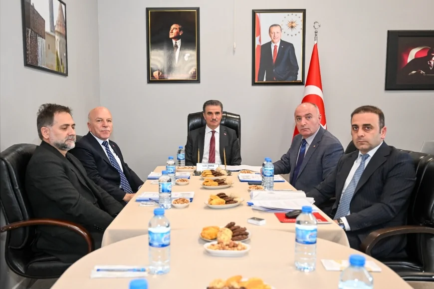 ERZURUM VALİSİ AYDIN BARUŞ BAŞKANLIĞINDA 2 OSB TOPLANTISI YAPILDI 16 YATIRIMCI İLE YÜZ YÜZE GÖRÜŞME GERÇEKLEŞTİRİLDİ