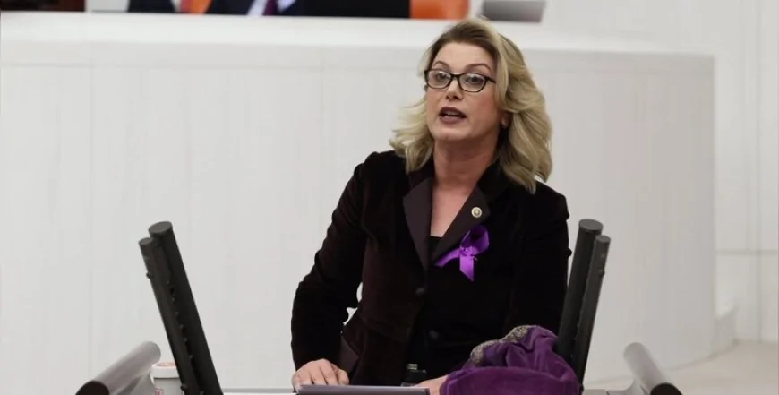 CHP Kadın Kolları Genel Başkanı Asu Kaya: “Sandıkta yenemeyenler yargıyı araç olarak kullanıyor”