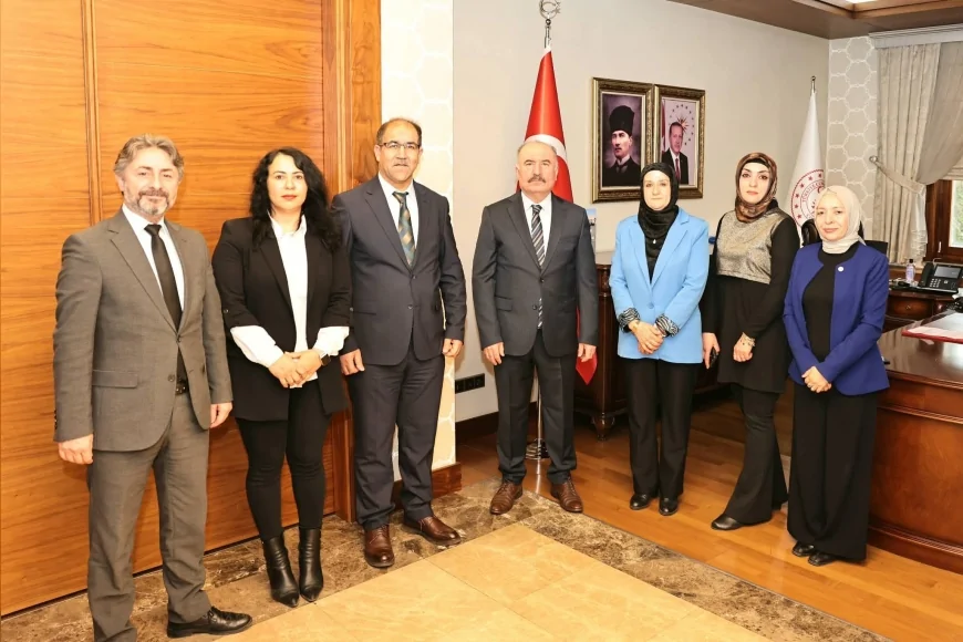 Çorum Valisi Ali Çalgan: “Otizmli bireyler toplumsal hayatın her alanında yer alabilir”