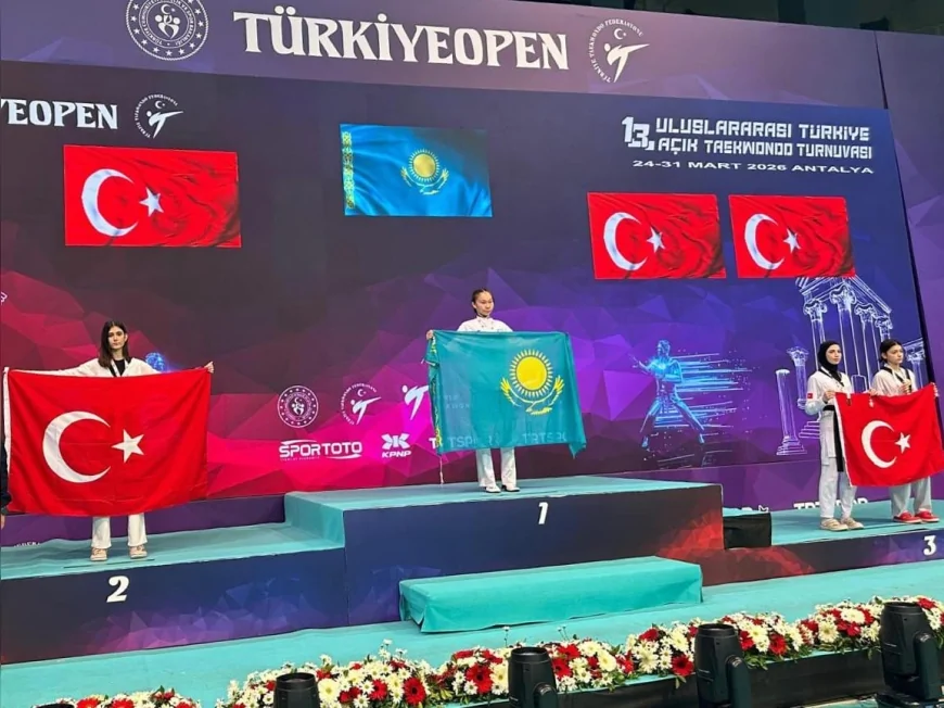İzmir Büyükşehir Belediyesi sporcuları Türkiye Açık’ta üç madalya kazandı!