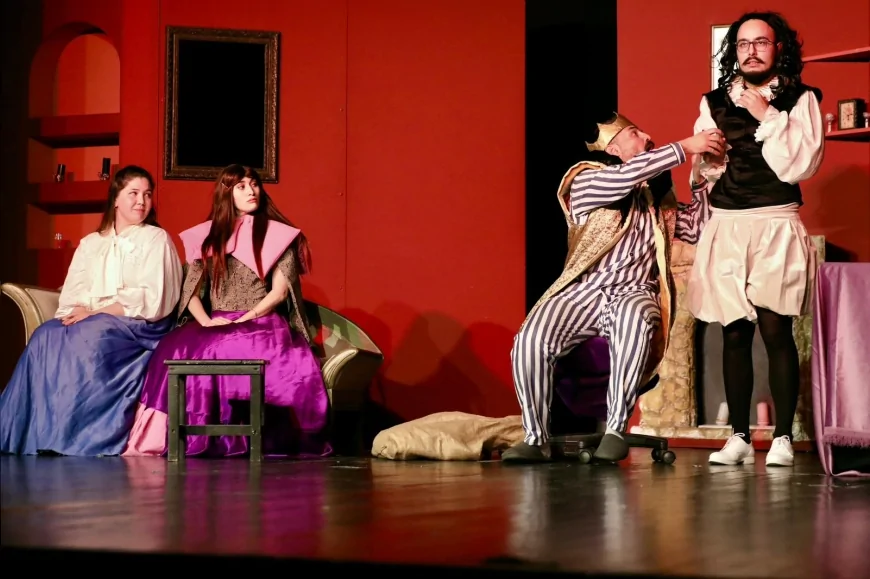 Odunpazarı’nda Dünya Tiyatro Günü coşkusu sahneye taşındı, genç yetenekler büyük beğeni topladı