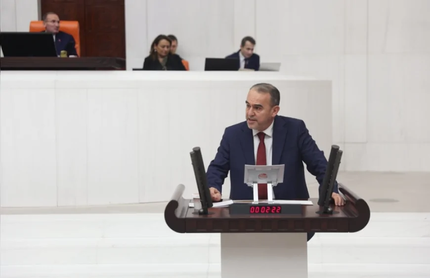 DEVA Partisi Genel Başkan Yardımcısı Sadullah Ergin: “Türkiye’nin asıl sorunu birlikte yaşama iradesinin zayıflamasıdır”