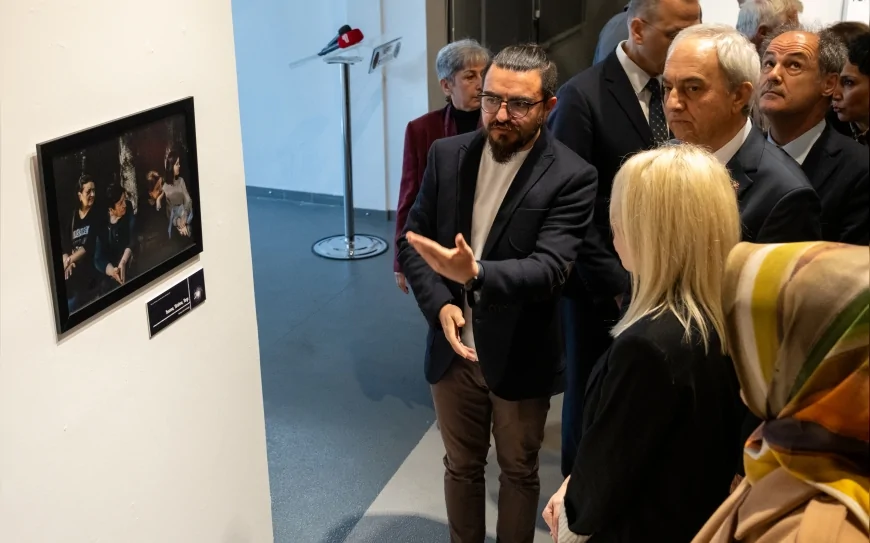 Dokumapark’ta Genç Sanatçılardan Karma Fotoğraf Sergisi