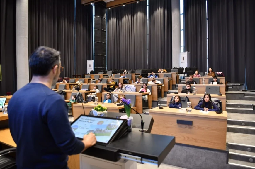 Çanakkale Belediyesi Çocuk Meclisi Nisan Ayı Toplantısında Yeni Oyun Parkları Masaya Yatırıldı
