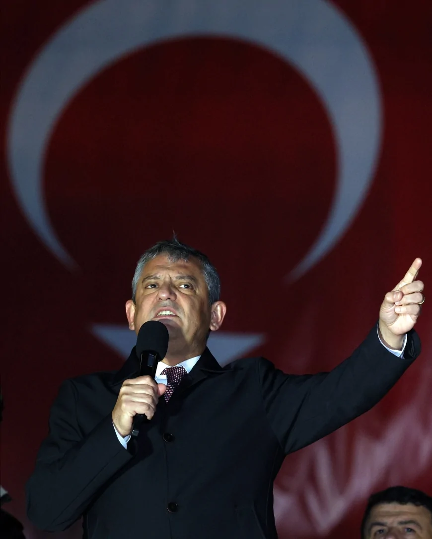 CHP Genel Başkanı Özgür Özel: “Bursa’da iradeye müdahale var, bu siyasi yankesiciliktir”