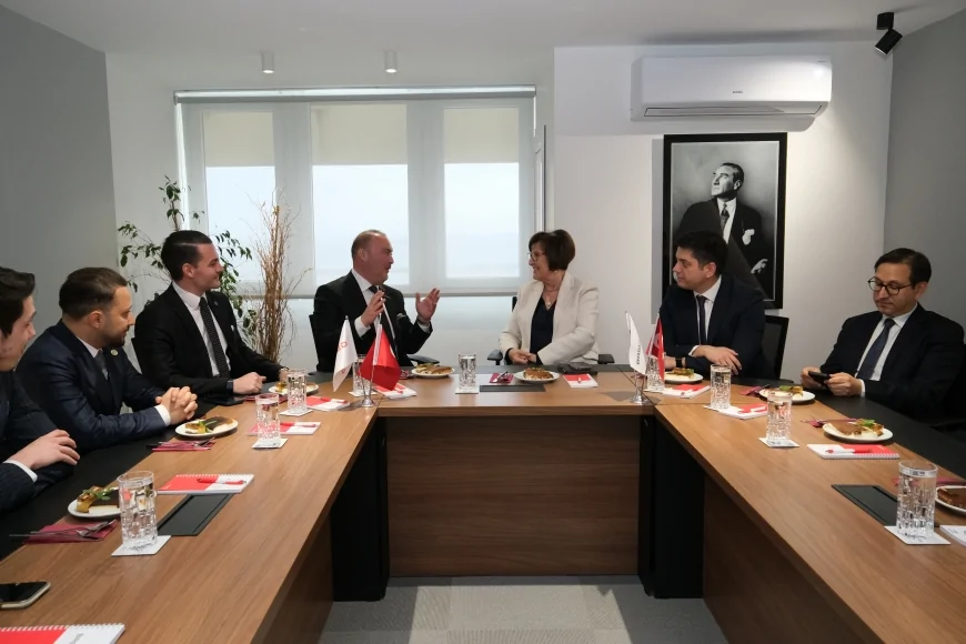 EGİAD Başkanı M. Kaan Özhelvacı: “Gelecek ortak akıl ve dönüşümle inşa edilecek”