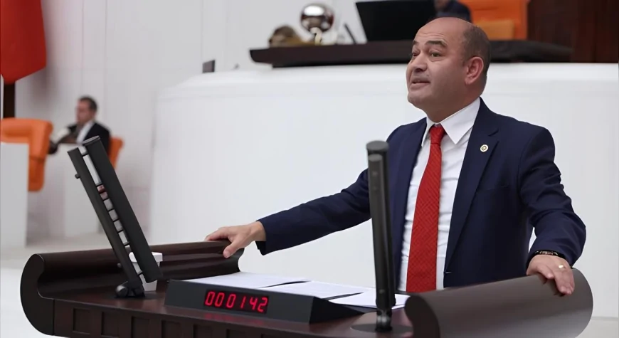 CHP Genel Başkan Yardımcısı Özgür Karabat: “Türkiye faiz sarmalına sürükleniyor”