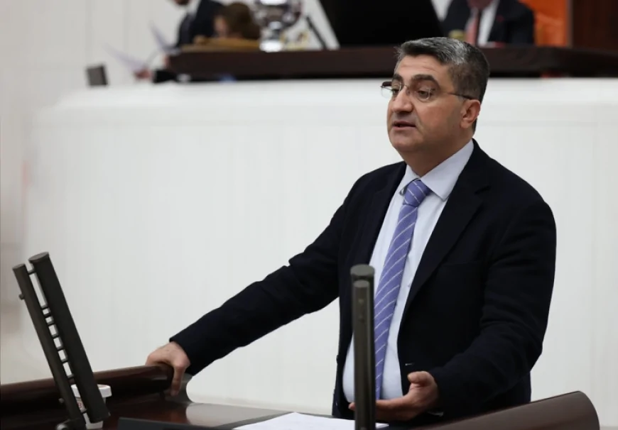 DEVA Partisi Genel Başkan Yardımcısı Mehmet Emin Ekmen: “Avukatlık Mesleği İçin Adil Düzenleme Şart”