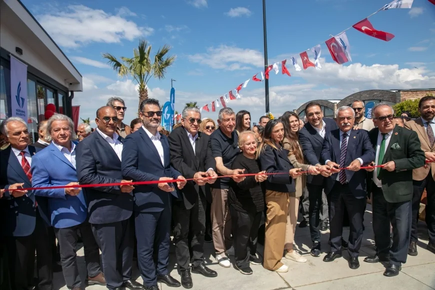 Güzelbahçe Belediyesi Maltepe Sahilinde Güzbel Marin Projesini Hizmete Açtı