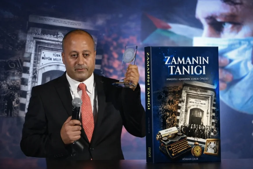 Gazeteci Atakan Çelik “Anadolu Ajansı’nın Asırlık Öyküsü” kitabıyla ajansın küresel dönüşümünü anlattı