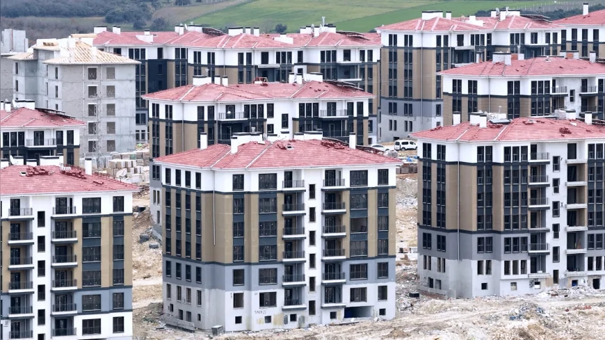 Çevre, Şehircilik ve İklim Değişikliği Bakanı Murat Kurum: “36 bin sosyal konutu hızla tamamlıyoruz”