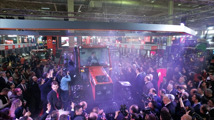 TÜMOSAN Genel Müdürü Halim Tosun: “Değişim Başlıyor” diyerek 50. yılda yeni serileri tanıttı