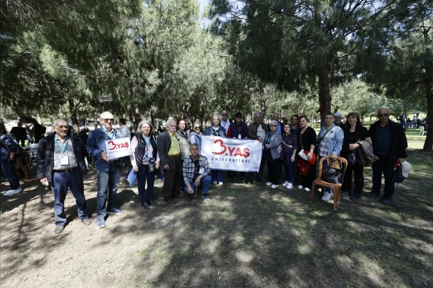 İzmir’de Meslek Fabrikası tepkisi 3 Yaş Üniversitesi öğrencileri gözyaşlarıyla çağrı yaptı