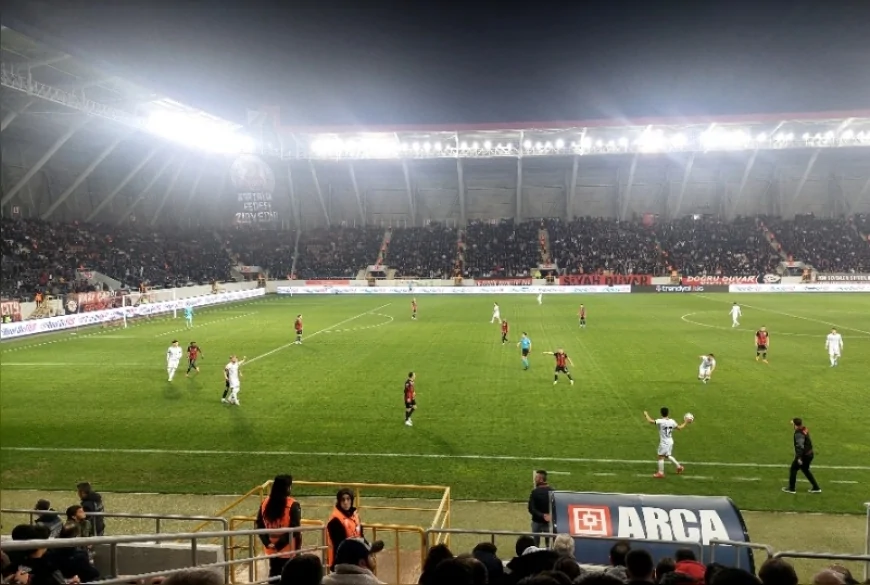 Çorum’da Play-Off Yarışında Kritik Randevu Beraberlikle Sonuçlandı