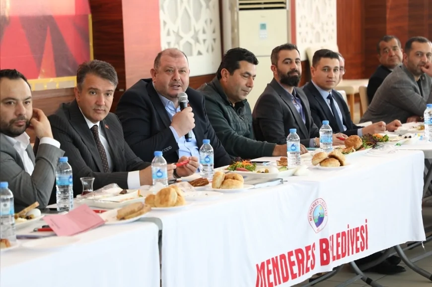 Menderes Belediye Başkanı İlkay Çiçek Muhtarlarla Buluştu Hizmet ve Projeler Masaya Yatırıldı