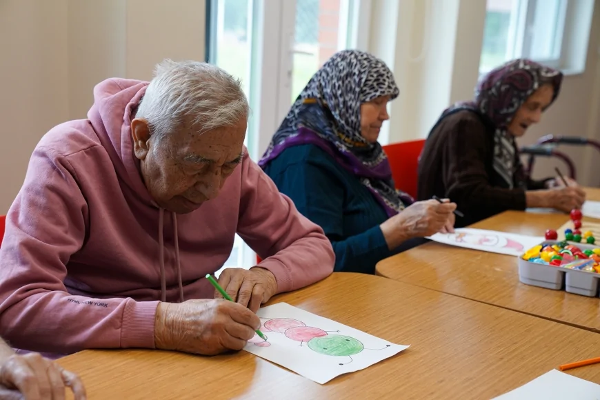 TEPEBAŞI BELEDİYE BAŞKANI AHMET ATAÇ: “HİÇ KİMSEYİ ÇARESİZLİĞE TERK ETMEYİZ”