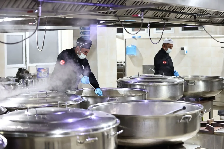 Denizli Büyükşehir Belediye Başkanı Bülent Nuri Çavuşoğlu: “İyilik Soframızı Her Geçen Gün Büyütüyoruz”