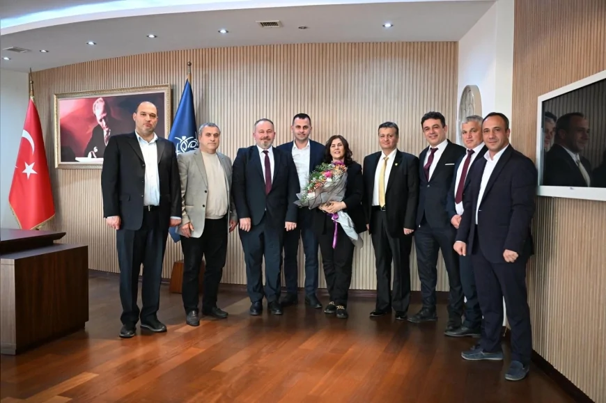 AYDIN BÜYÜKŞEHİR BELEDİYE BAŞKANI ÖZLEM ÇERÇİOĞLU NAZİLLİ ŞOFÖRLER ODASI YÖNETİMİNİ AĞIRLADI