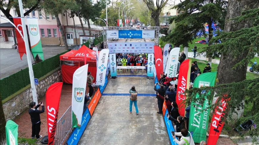 İznik’te 15. Uluslararası Ultra Maraton Başladı Binlerce Sporcu Doğa ve Tarih İçinde Koşuyor