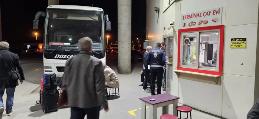 Düzce Belediyesi ve İl Sağlık Müdürlüğü Otobüs Terminalinde Ortak Denetim Gerçekleştirdi