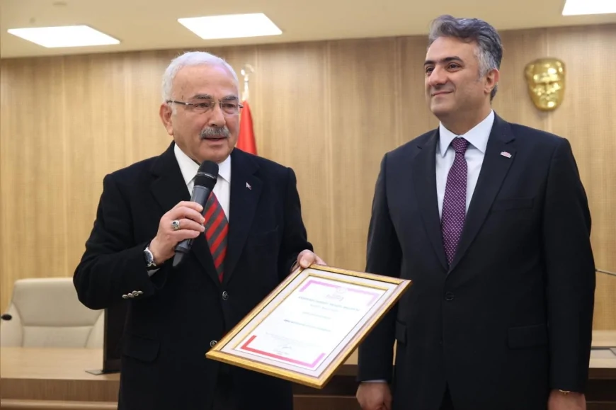 Ordu Büyükşehir Belediye Başkanı Dr. Mehmet Hilmi Güler:''Ordu'yu Dünyanın Sayılı Kentlerinden Biri Haline Getirmek İstiyoruz.''