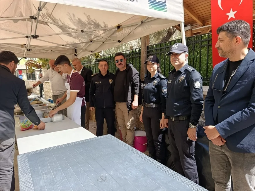 Marmaris Emniyet Müdürlüğü Polis Teşkilatının 181. Yılında Şehitler İçin Lokma Hayrı Düzenledi